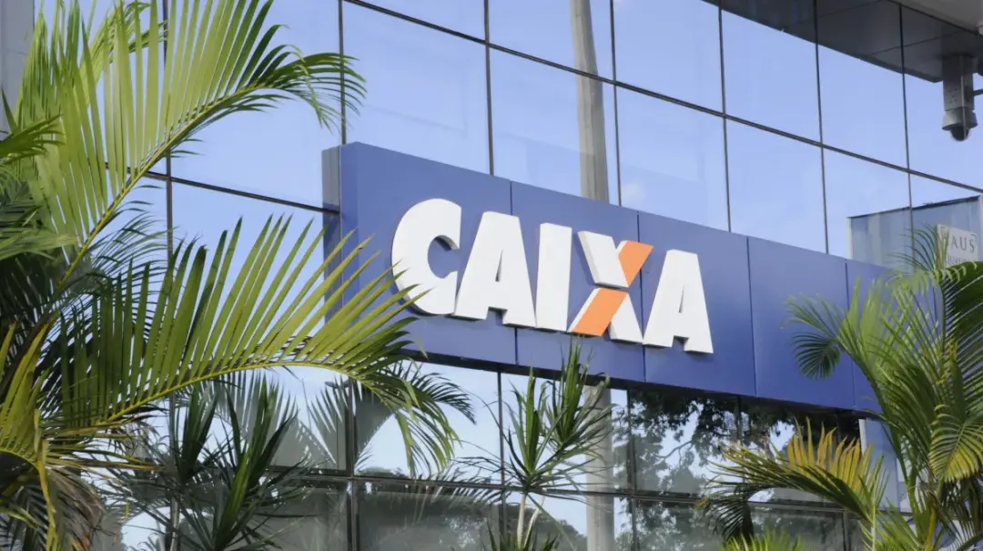 Paulista, protesto de bancários da Caixa antes julgamento no TST sobre plano de saúde. A decisão do TST negou aumento m…