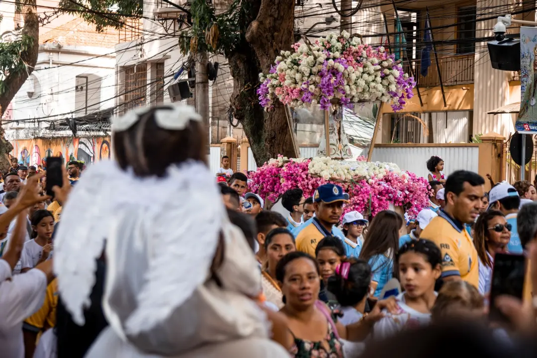 Pulseirinhas gratuitas de identificação serão distribuídas em pontos de Belém para crianças durante o Círio de Nazaré. …