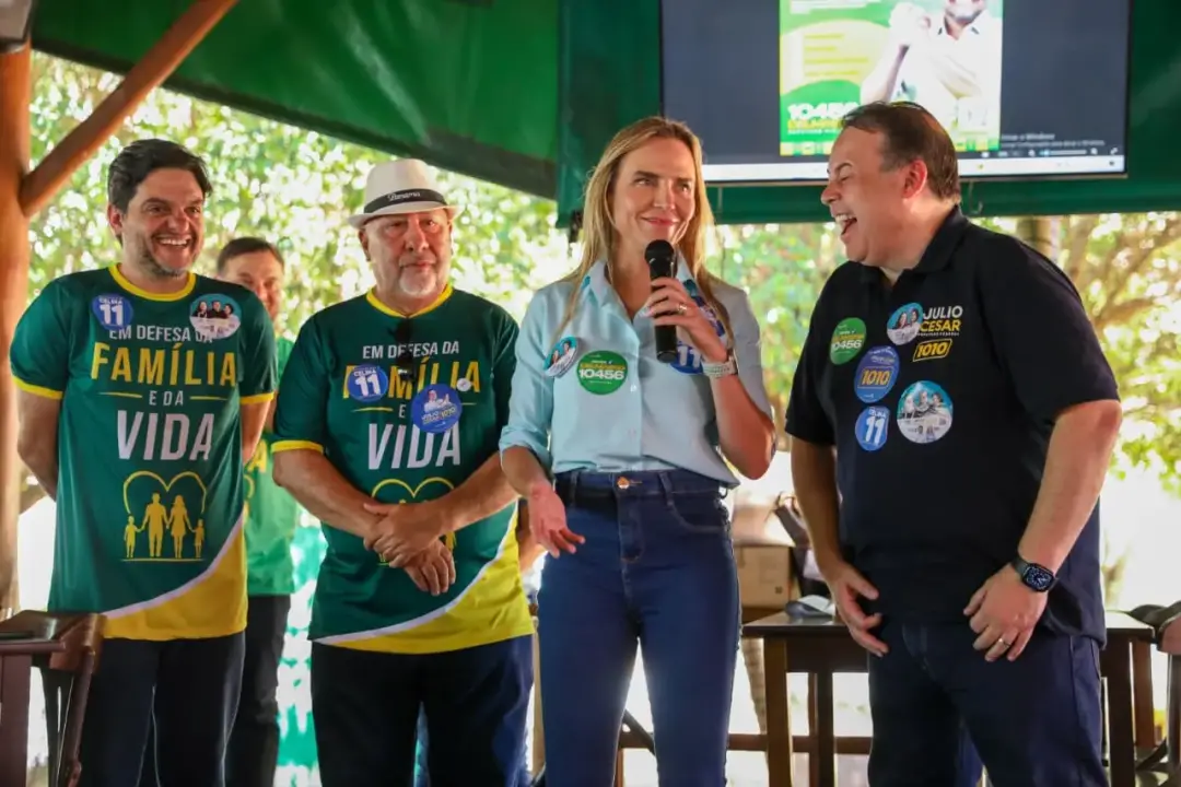 Coligação da governadora acusa campanha de Paula Belmonte de ocupar espaços de candidaturas proporcionais no DF. Isso m…