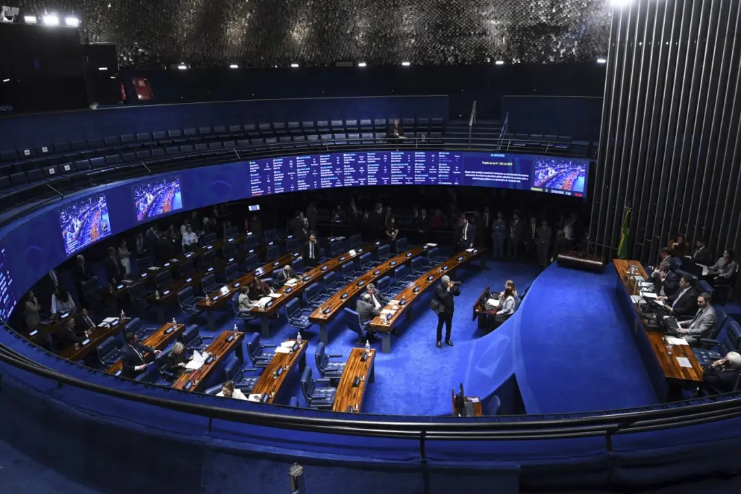 Metade dos eleitores erra ou desconhece o número de votos para o Senado em 2026, que são dois por estado. É preocupante…