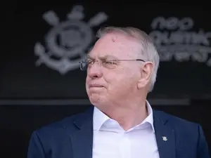 Corinthians com déficit de 278 milhões no ano, mesmo com receita acima da meta. A conta não fecha, e isso mostra como a…