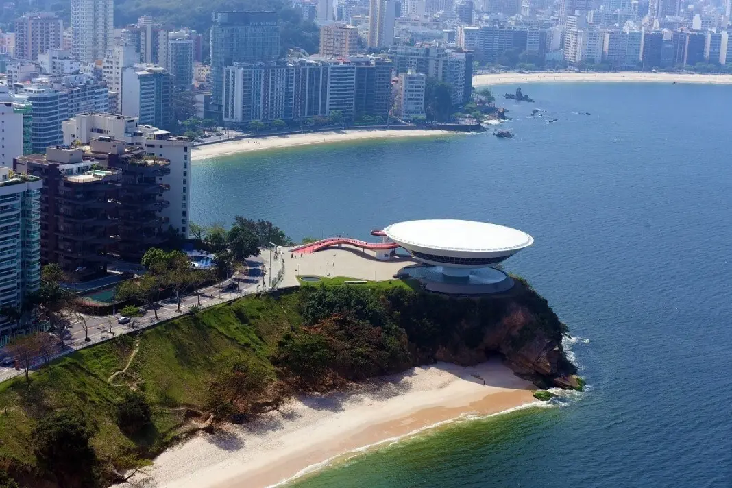 Niterói Paga Fácil expande opções de pagamento de tributos, agora aceitando PIX e cartão de crédito. A redução da tarif…