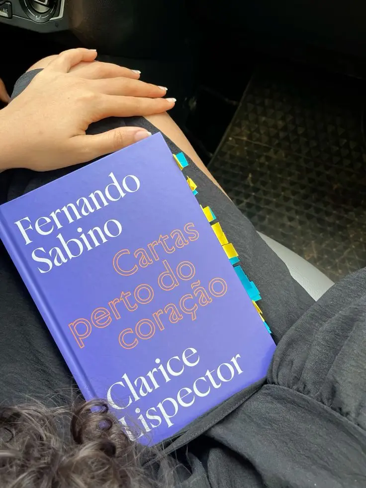 Atingindo 66% de alfabetizados no 2º ano em 2025, o avanço ainda mostra que muitos alunos têm dificuldades de compreens…