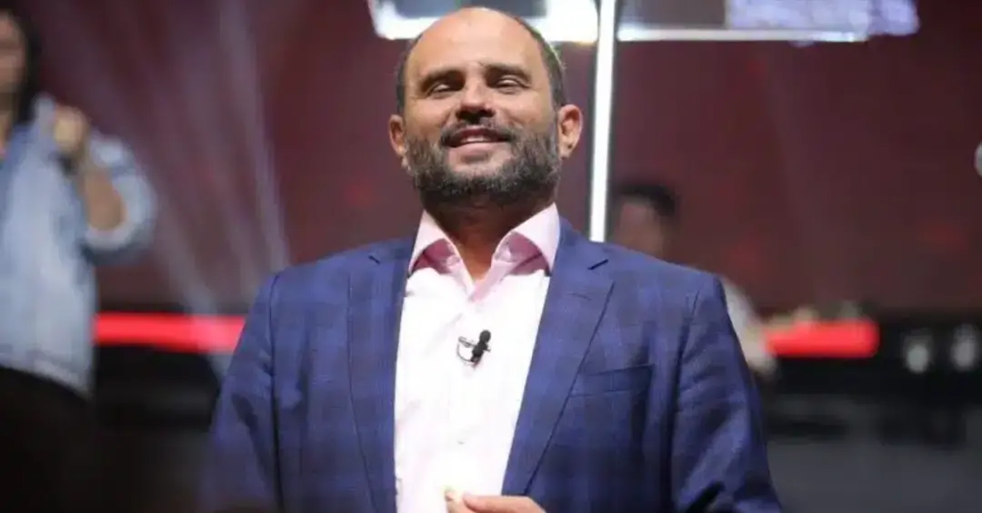 Pastor de Flávio Bolsonaro atacou Nossa Senhora Aparecida, dizendo que Deus odeia. O posicionamento, vindo de quem acom…