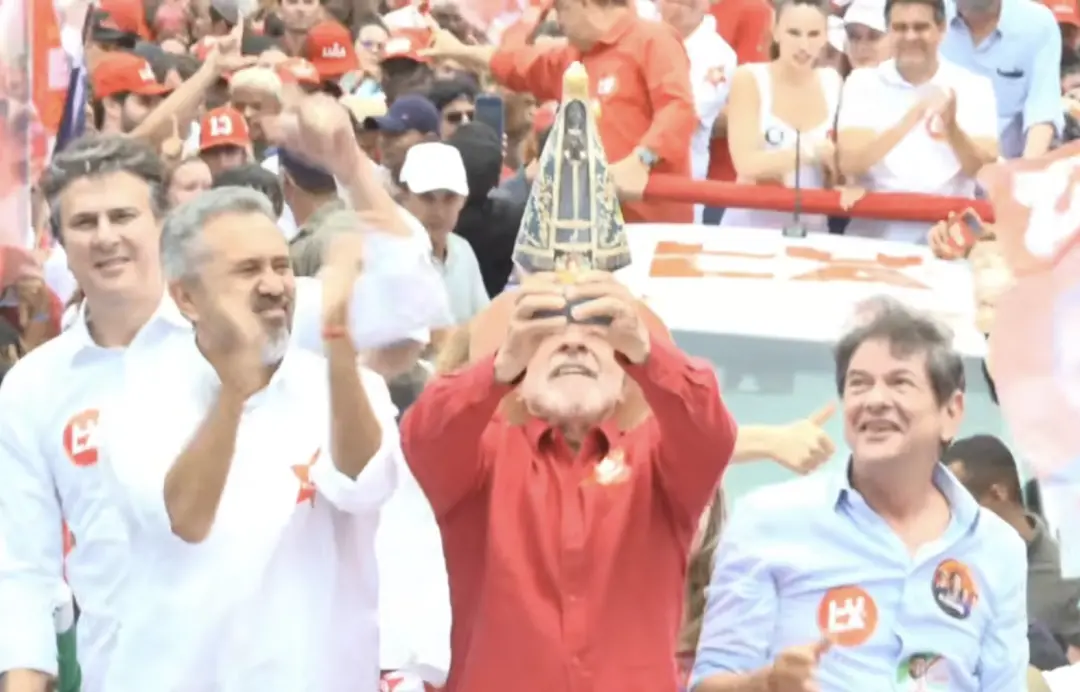 Fortaleza, Ceará, palco de caminhada de Lula com Elmano de Freitas. O presidente disse que enterrará o bolsonarismo no …