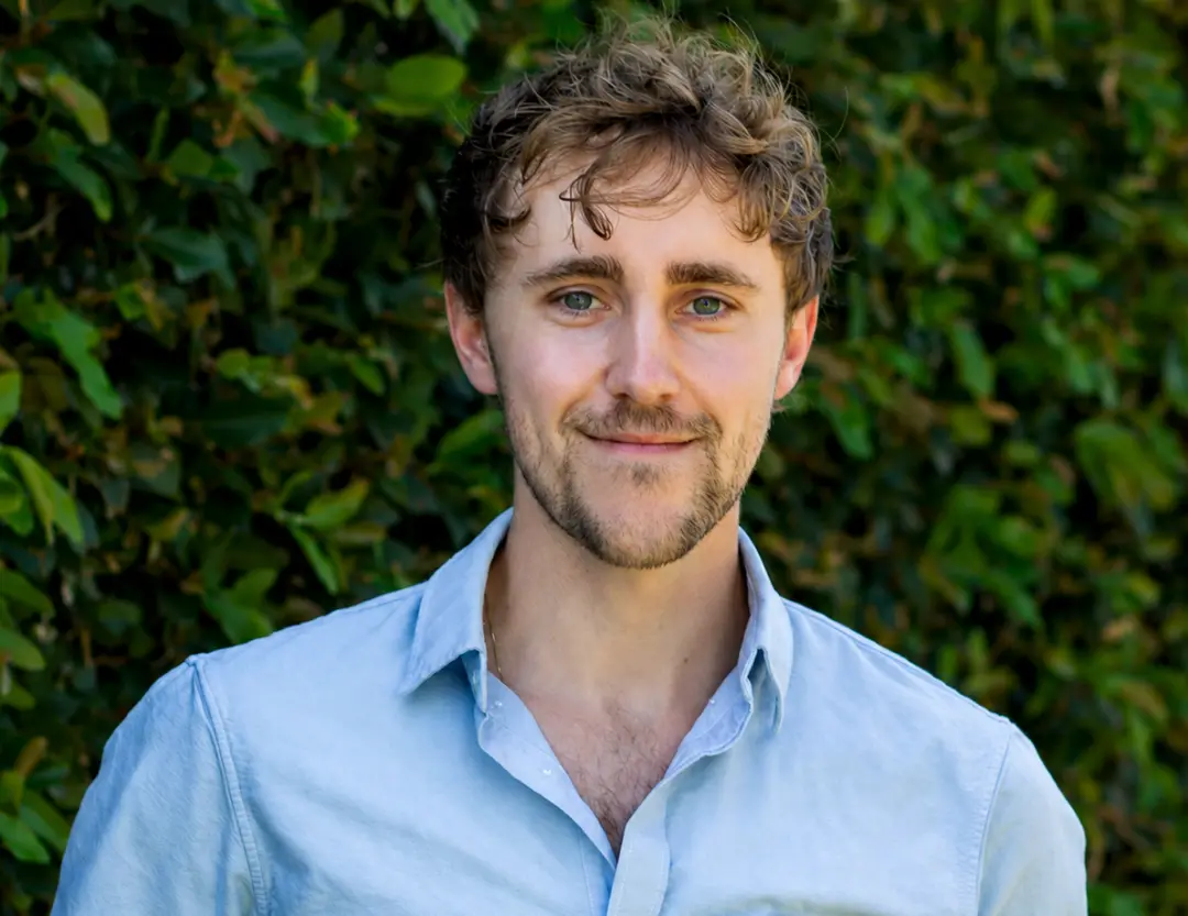 Liam Driscoll foi promovido a Creative Executive na Berlanti Productions. A mudança dele, que cresceu desde assistente …