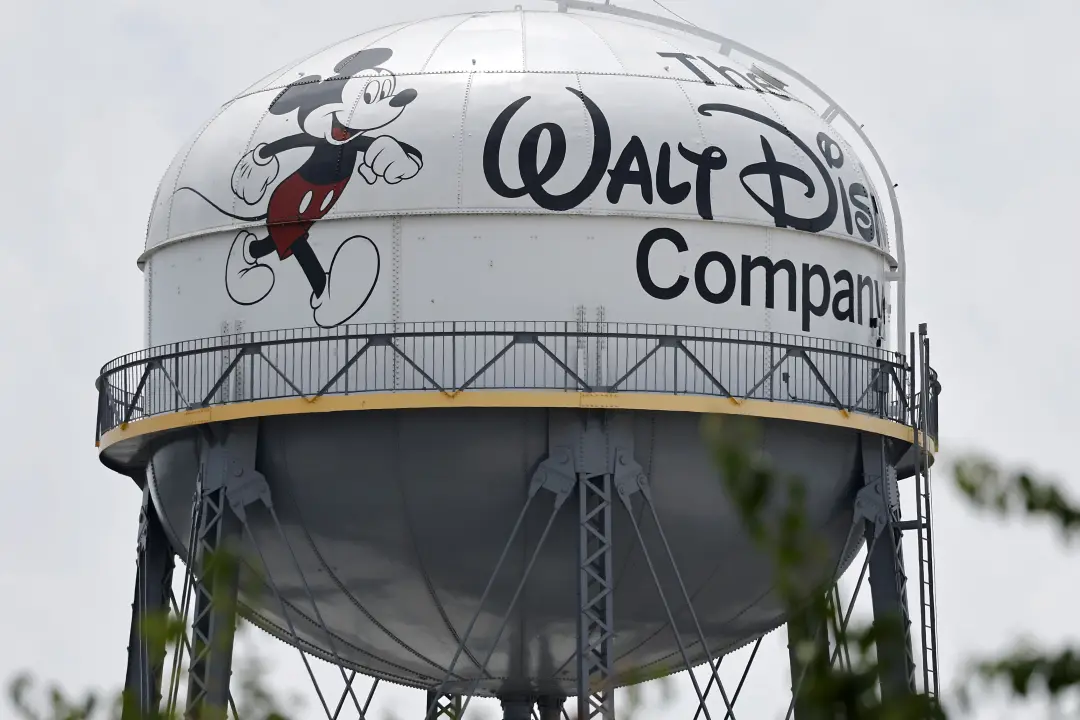 Disney corta algumas centenas de empregos, principalmente em RH e TI, em mais uma rodada este ano. Cortar gente em seto…