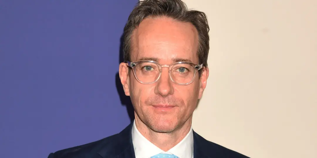 Matthew Macfadyen como George Smiley, o personagem de John le Carré, está em Legacy of Spies na MGM+. A volta desse per…