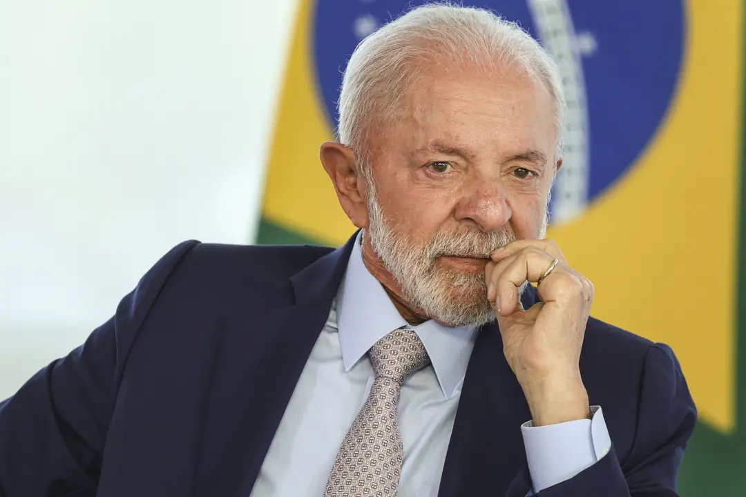 27 por cento, a Quaest mostra Lula com esse percentual entre evangélicos. A queda da vantagem de Flávio Bolsonaro mostr…