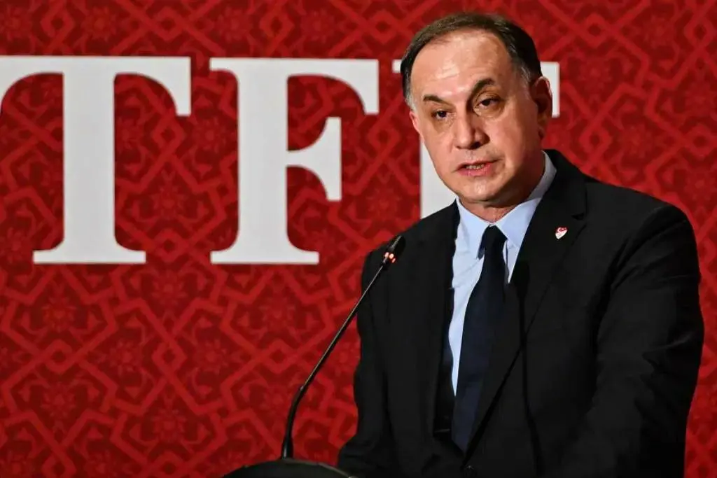Diretor de arbitragem da Federação de Futebol da Turquia e seis pessoas foram detidas. Isso mostra que o movimento por …