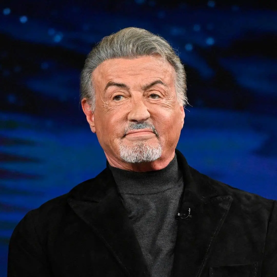 Sylvester Stallone participou do TODAY Show em 29 de setembro para divulgar a autobiografia The Steps. A situação dele,…