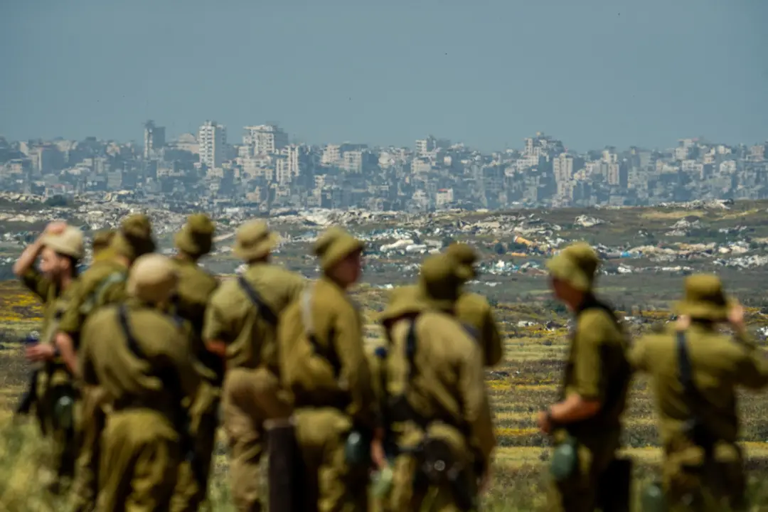 Mais de 8 mil mortos em Gaza, e em 31 de outubro de 2023, uma bomba poderosa caiu em Yabalia, no acampamento de refugia…