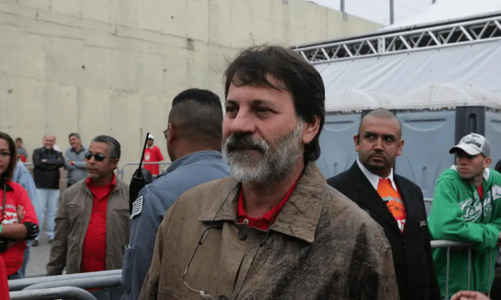 Lula pede votos para Delúbio Soares, ex tesoureiro do PT condenado no mensalão e Lava Jato. A defesa dele alega persegu…