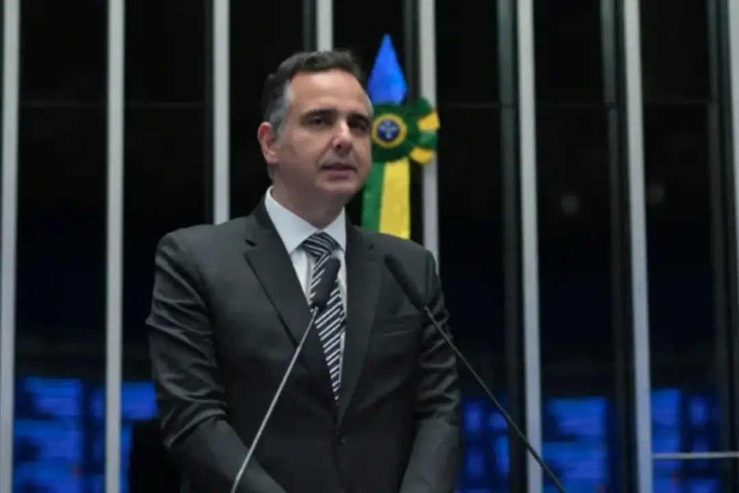 Rodrigo Pacheco foi nomeado ministro do TCU por Lula após aprovação na Câmara e no Senado. Essa movimentação mostra a a…
