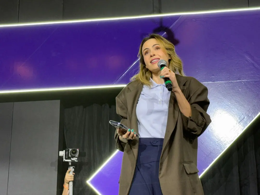 Ana Paula Renault falou sobre o fim da amizade com Milena, dizendo que a relação foi intensa no BBB 26. O papo atravess…