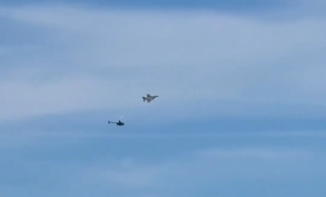Quinze violações no espaço aéreo restrito perto de Chicago, nos Estados Unidos, foram interceptadas por caças F-16 dura…