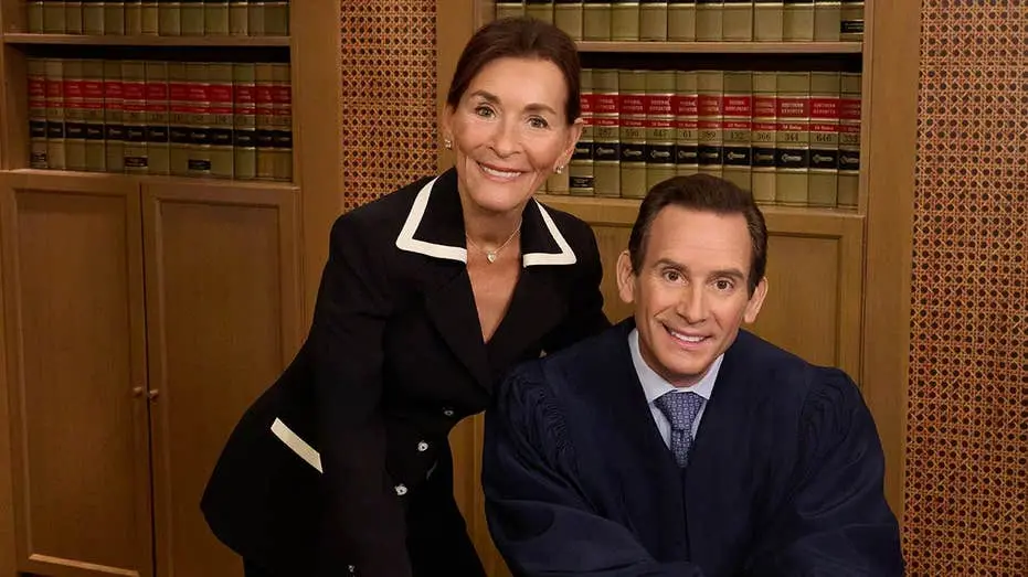 Adam Levy, filho da Judge Judy, herdou a condução de sua nova serie Adam's Law. A mãe deu um conselho direto para ele: …