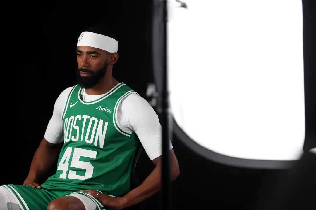 Conley entrando na 20 temporada com os Boston Celtics, um contrato de um ano e 3,9 milhões de dólares. Ele tá entre os …