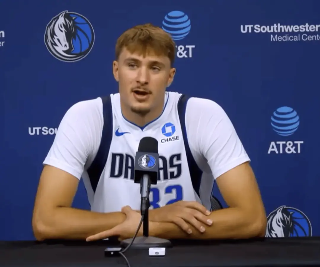 Cooper Flagg disse que cresceu para 6 pés e 10 polegadas sem calçado quando os Dallas Mavericks entraram em treino. Ach…