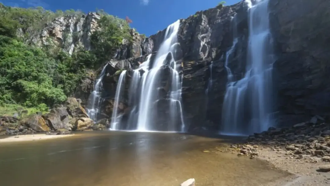 Entidades apontam perda de força institucional e mudanças na estrutura técnica para o turismo em Goiás. A redução de aç…
