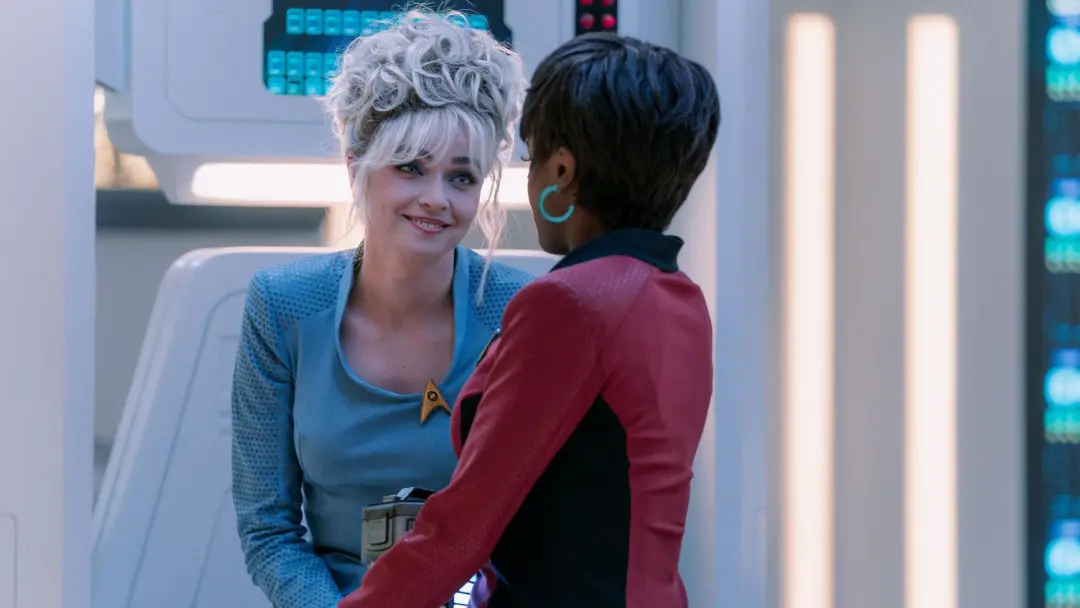 Strange New Worlds na temporada 4, no final Tomorrow's Enterprise, fez um callout para Deep Space Nine, montando um cro…