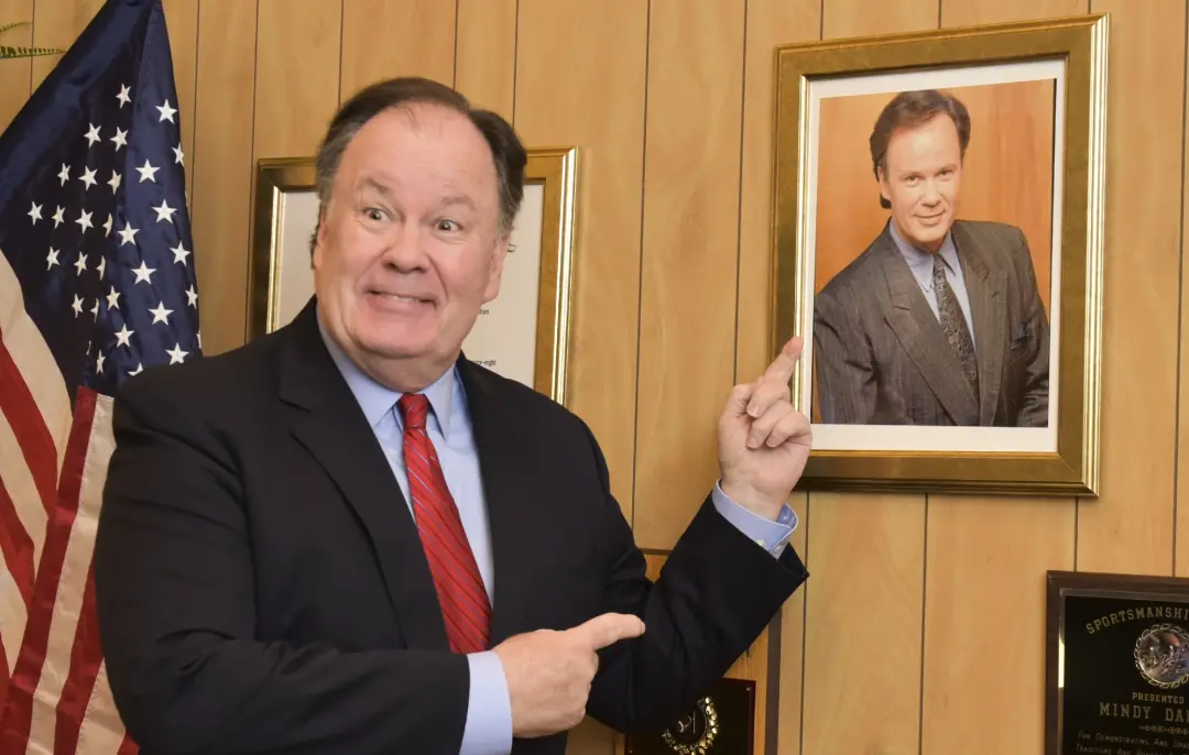 Dennis Haskins, ator conhecido como Sr Belding em Saved By The Bell, faleceu aos 75 anos. É uma perda trágica, afinal e…