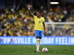 Raphinha de 9 contra Austrália, com 7 alterações na seleção. Mudanças táticas são sempre um ponto de atenção, pois defi…