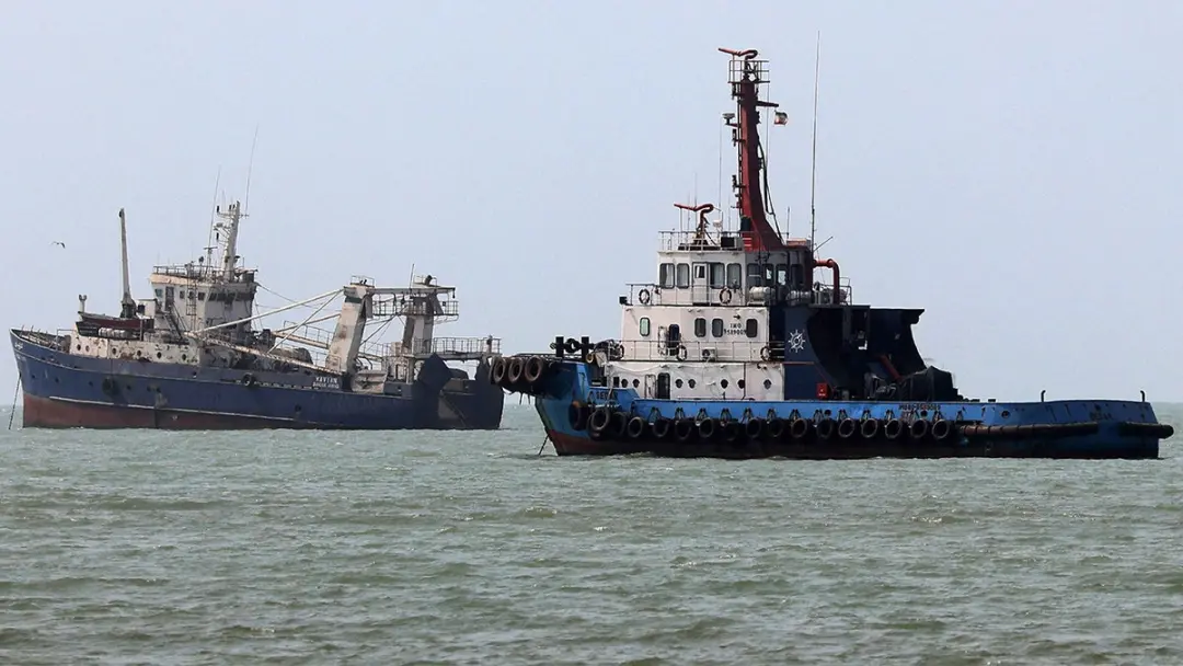 Controle do Estreito de Ormuz mudou, e o regime iraniano perdeu o domínio da passagem. O sistema de navios do Emirados …