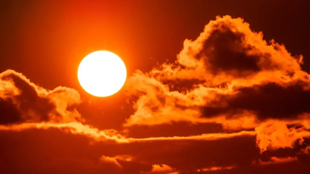 Goiânia terá terça-feira com calorão de 37 graus, e à noite há chance de chuva isolada. Esse calor forte sempre pesa na…