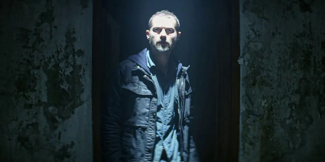 Filme que junta H.P. Lovecraft e Se7en vai chegar no streaming em breve. Curto a mistura de terror clássico com suspens…