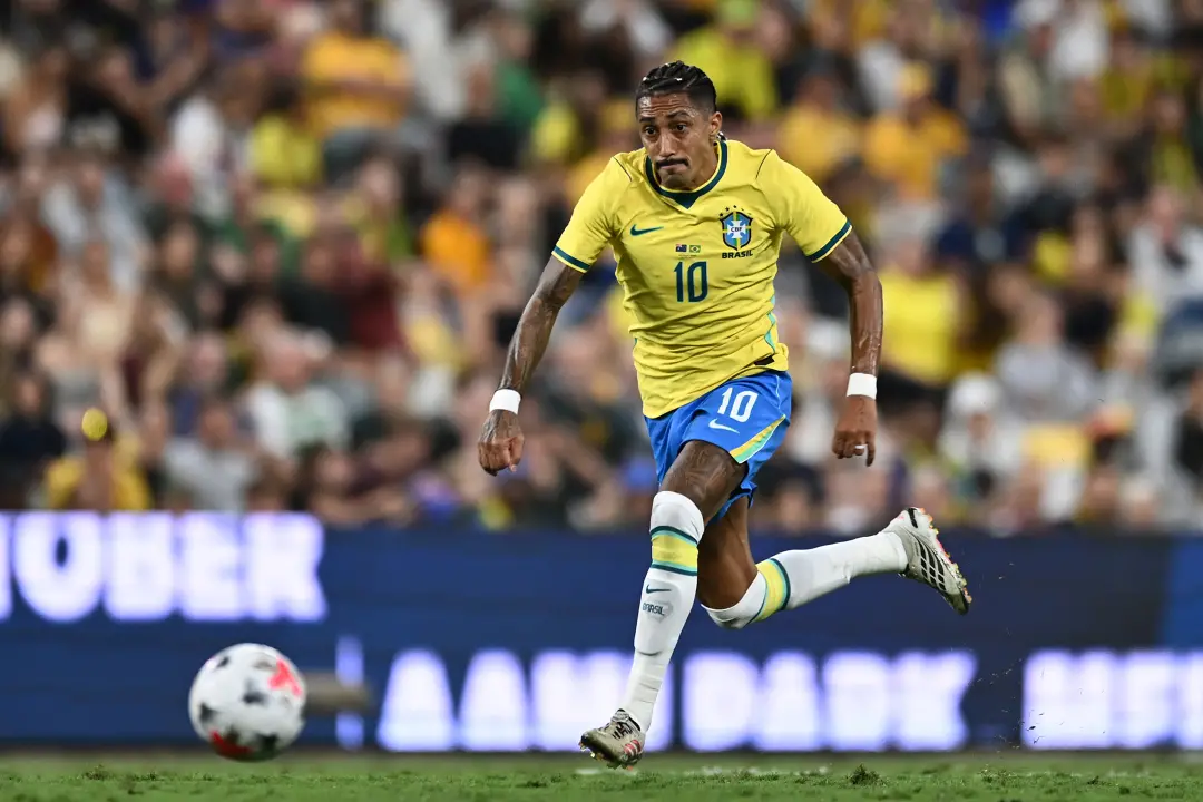 Na terça, os brasileiros vão encarar a Austrália em Brisbane, com Carlo Ancelotti mudando a escalação para um 4-3-3. Mu…