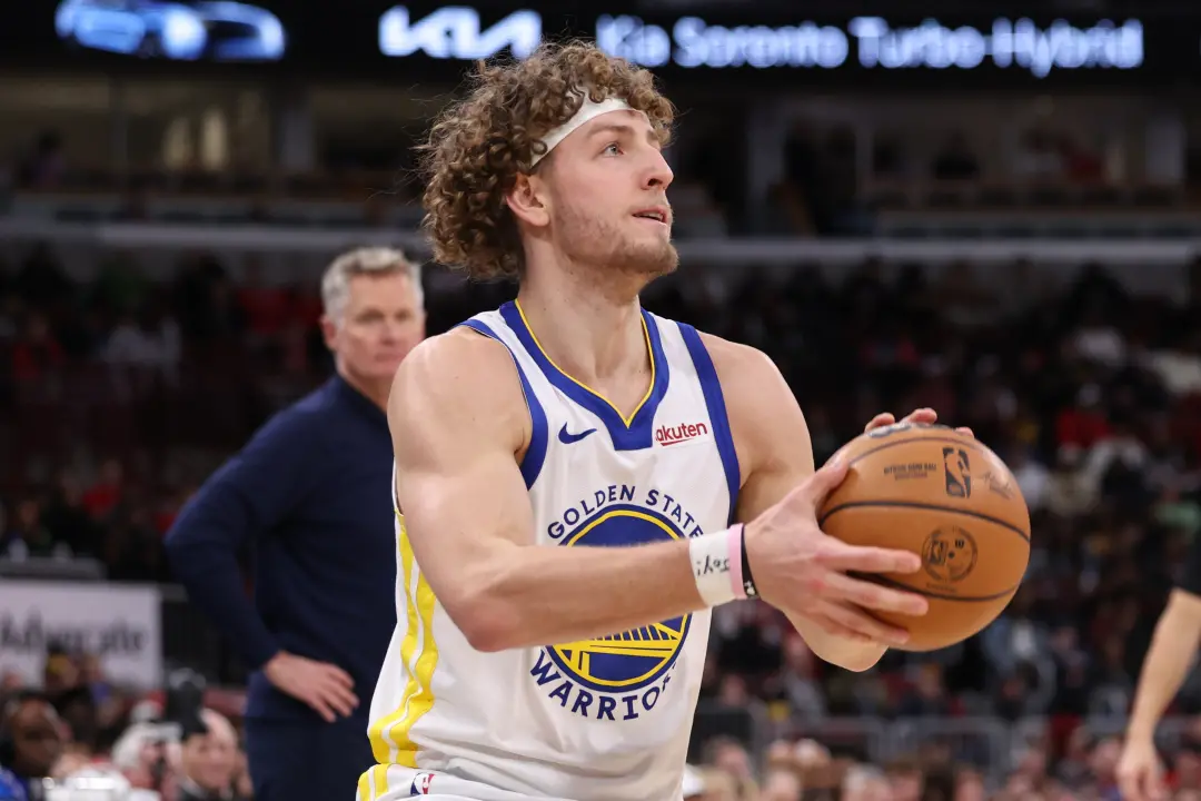 Brandin Podziemski, ala de guarda dos Golden State Warriors, falou sobre querer deixar algo na família do time. Ele dis…