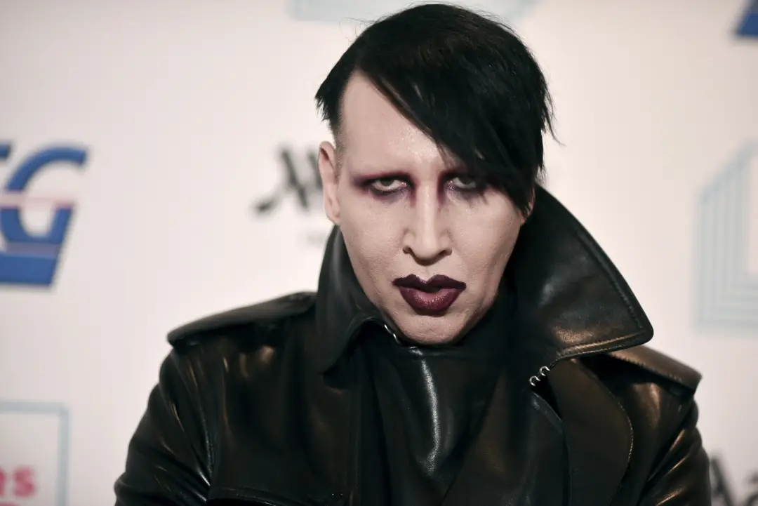 Marilyn Manson, citado em relação ao The Town 2027, tem associado musical Kanye West em colaborações como Jail pt 2 e P…