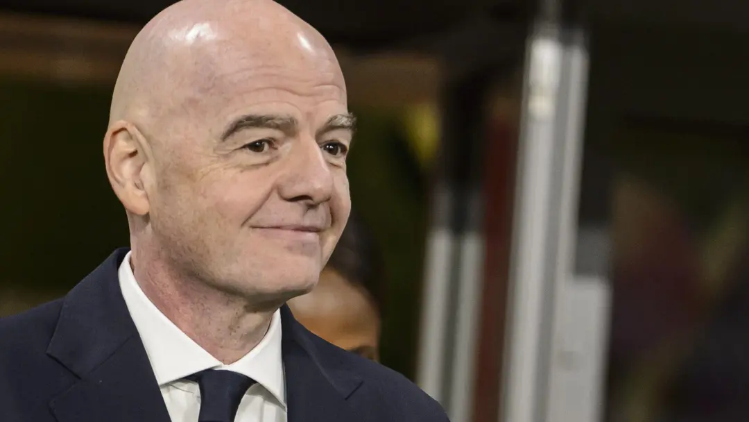 Fifa acusou a Uefa de campanha de desinformação em documentos judiciais nos Estados Unidos. Essa disputa mostra como a …