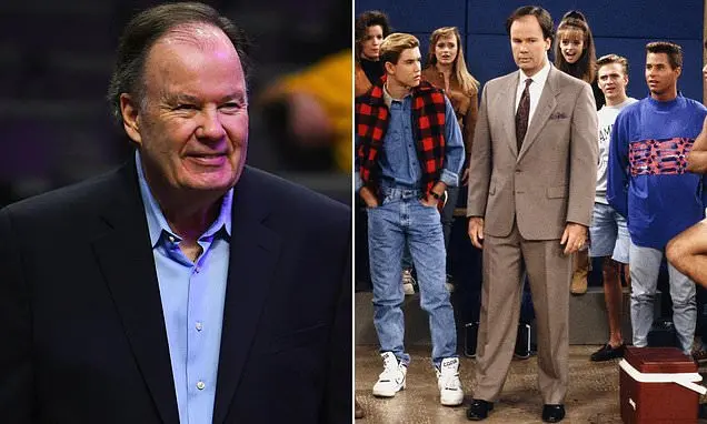 Dennis Haskins, que interpretou o diretor Belding em Saved by the Bell entre 1989 e 93, faleceu aos 75 anos. É uma figu…