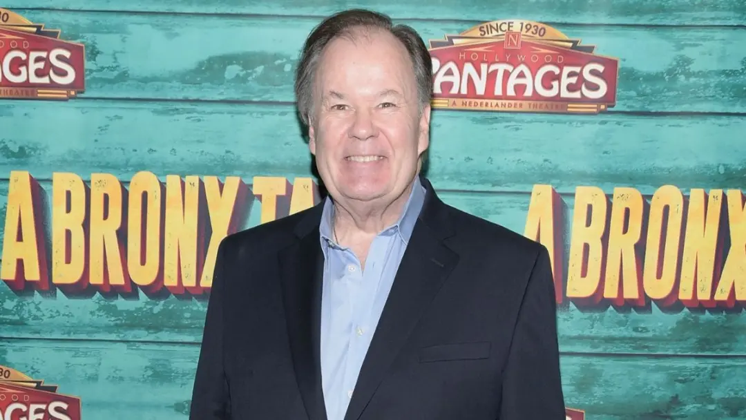 Dennis Haskins, ator conhecido por ser o diretor Richard Belding em Saved by the Bell, morreu aos 75 anos. Lembro da ép…