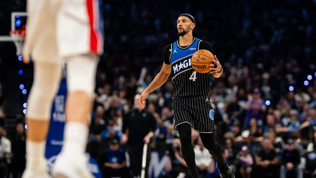 Jalen Suggs se desculpa aos torcedores de Orlando após a eliminação do Magic em série de playoffs contra os Pistons. El…