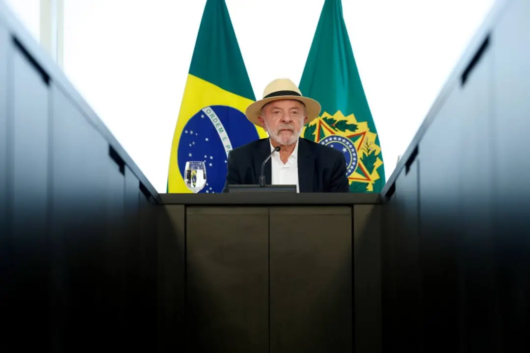 Minha vida na praia do Rio segue tranquila enquanto a reunião no governo sobre bets é adiada. O ministro Paulo Henrique…