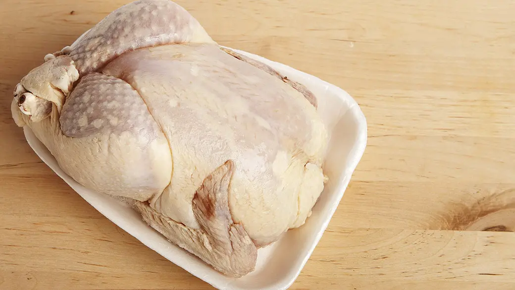 Relatório da União Europeia atesta rigor da produção de mel e frango brasileiro. Isso destrava a exportação do setor, a…
