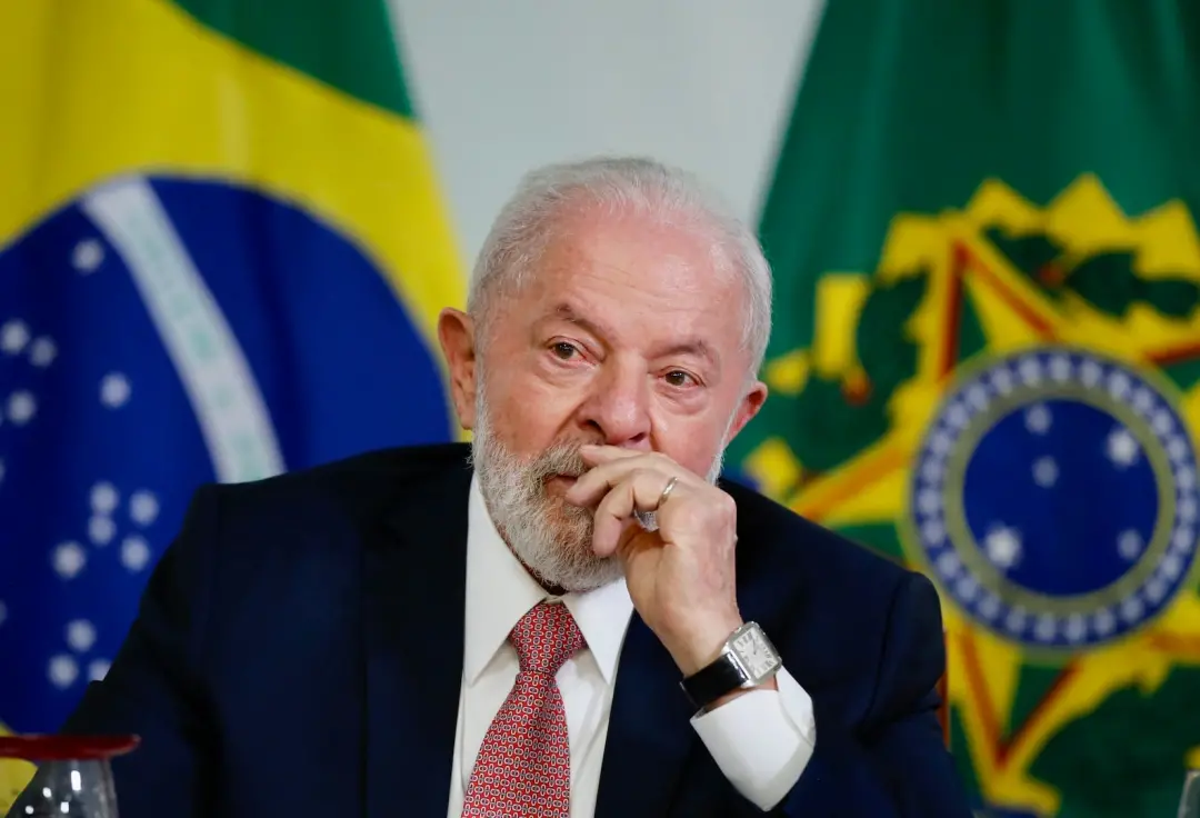 Times como Flamengo, Vasco e Palmeiras estão evitando a reunião no governo federal sobre a proibição de bets. Isso porq…