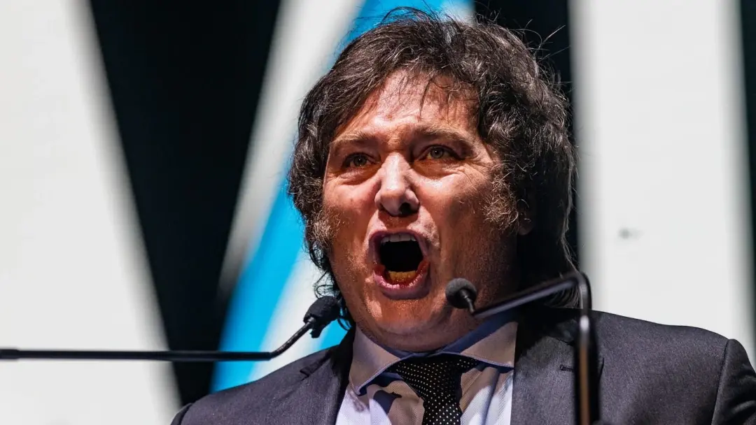 Presidente argentino Milei ameaça levar o Reino Unido à justiça por um projeto de petróleo nas Malvinas. A Argentina pe…