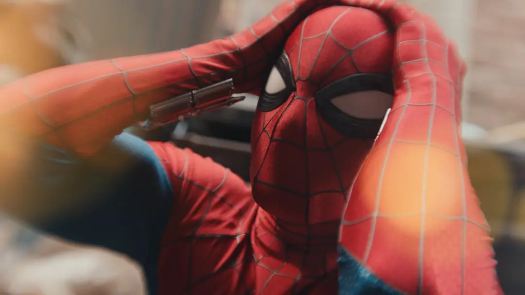 Spider-Man: Brand New Day pode voltar aos cinemas com novas cenas, seguindo o sucesso de Endgame, que bateu 2,5 bilhão …