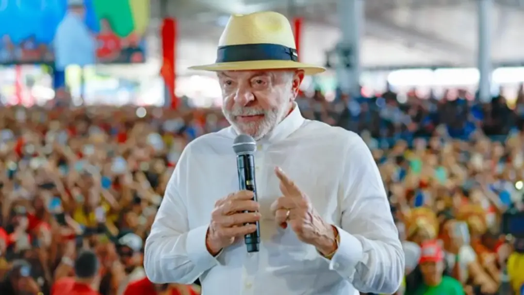 Lula avalia faltar ao debate da Globo nesta quinta, 1 de outubro. Aliados apontam risco de o petista virar alvo dos adv…