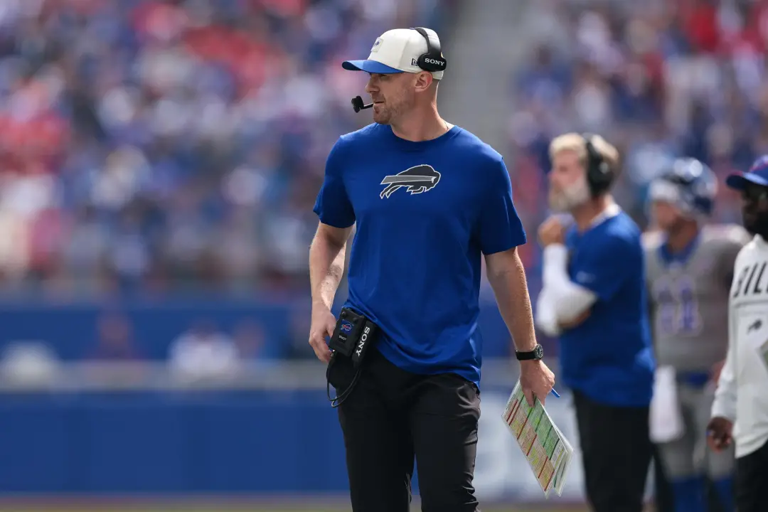 Joe Brady falou sobre Josh Allen, confirmando que não é uma lesão grave após o jogo da Semana 3 contra os Chargers. Ess…