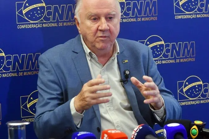 83,3% dos municipios brasileiros enfrentam o avanco das drogas, segundo um estudo da CNM. Essa situação impacta mais a …