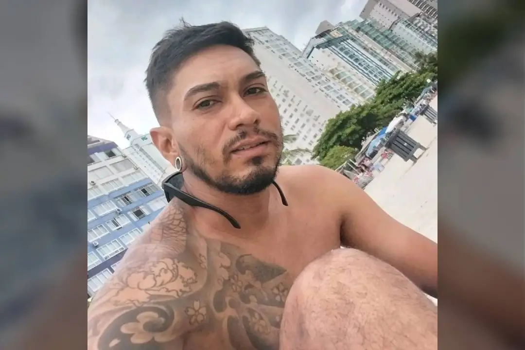 Sarandi, Paraná, viu o tatuador Alisson Barreto de Paula de 40 anos desaparecer desde sexta-feira, depois de sair para …
