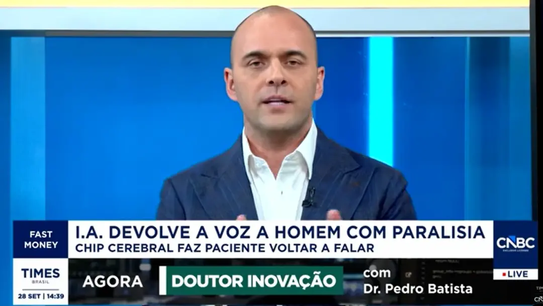 Terence Mandable voltou a se comunicar usando chips implantados no cérebro para transformar intenção em voz. A tecnolog…