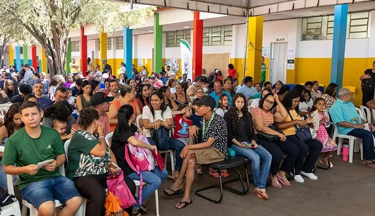 446 pessoas foram atendidas no Programa Pai Presente na escola da Região Sul de Goiânia. Essa união da prefeitura com a…
