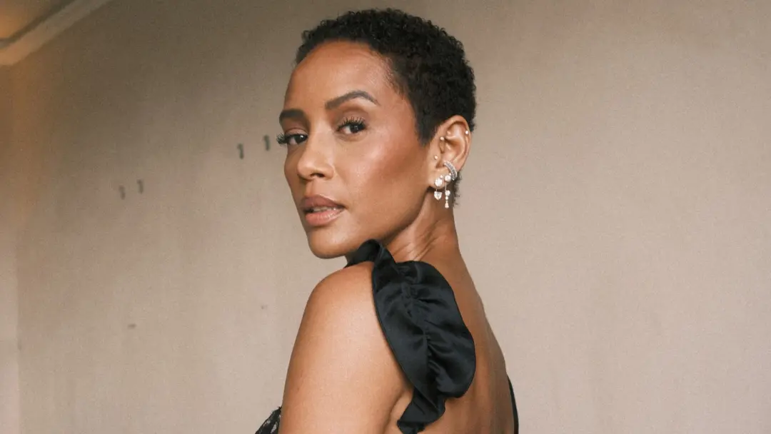 Taís Araujo mudou para um corte joãozinho aos 47 anos, relacionando a transformação à menopausa e à sensação de liberda…