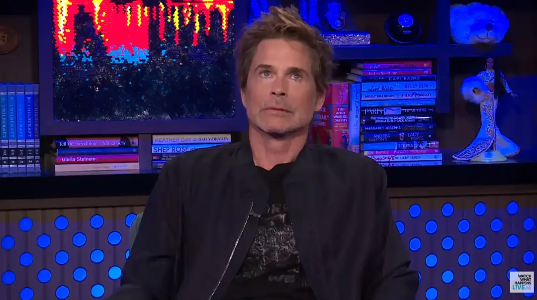 Rob Lowe admitiu que ficou com medo de gravar a cena de beijo. Achei que a vulnerabilidade nessas coisas mostra o quant…